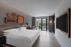 King Room with Balcony