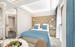 Light Double Basement Studio