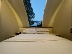 Lijiang Rustic Luxury  Australian 2-Bedroom 1-Living Room Starry RV