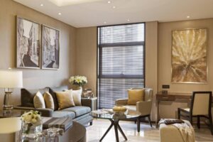 One-Bedroom Corner King Suite