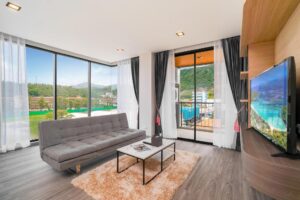 One Bedroom Deluxe Corner