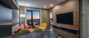 One-Bedroom King Suite with Sea View