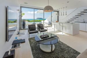 One Bedroom Ocean Pool Loft