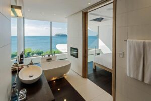 One Bedroom Ocean Pool Loft