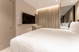 One-Bedroom Queen Suite with Sofa Bed and City View