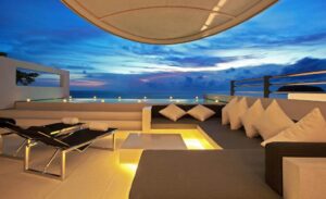 One Bedroom Sky Pool Villa