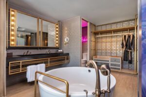 One-Bedroom Suite with City View