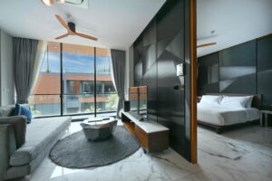 One-Bedroom Suite with Private Pool