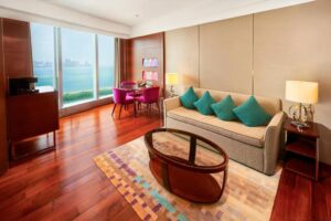 One-Bedroom Suite with Sea View