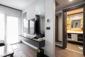 One-Bedroom Suite Valley View