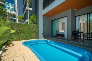 One bedroom Deluxe with Plunge Pool