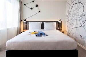 Penta Standard, High Floor