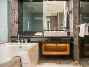 Plaza Delights Family Plus