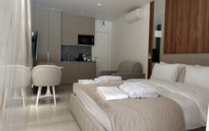 Pool Access with Terrace Studio