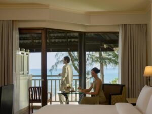 Premier Deluxe Ocean Front