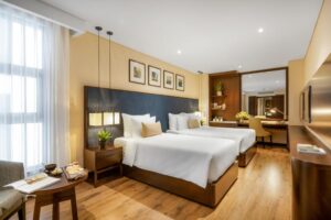 Premier Deluxe Triple