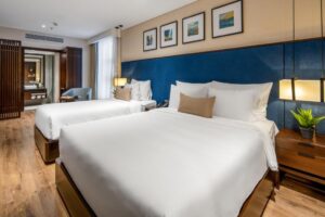 Premier Deluxe Triple