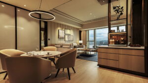 Premier Harbour-View Suite