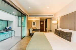 Premier Pool Access Room