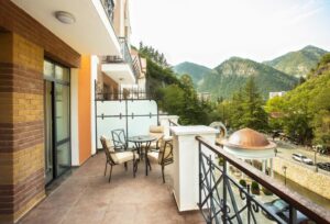 Premium King Room with Terrace and River View