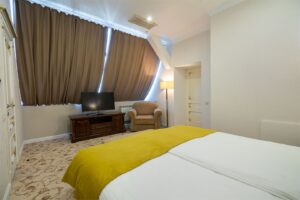 Premium Suite Mansard