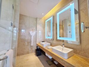 Red Level 2Bedroom Connected Deluxe Suite