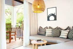 Royal Pool Access Studio