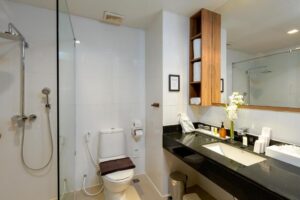 Royal Pool Access Studio