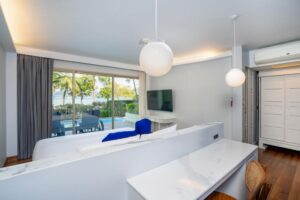 Sea View Suite with Private Pool
