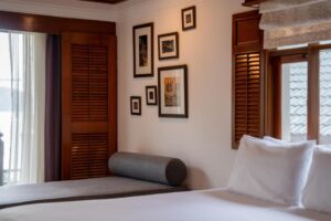 Seaview Hillside with Terrace Bathtub