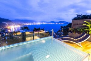 Sky Suite with Plunge Pool