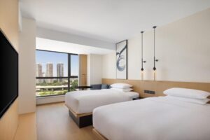 Standard King Room city view