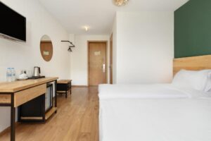 Standard with Front View