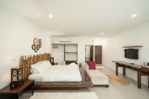 Standard Family Room