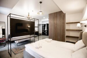 Standard Family Room