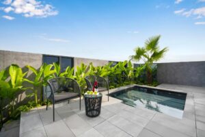 Suite Outdoor Jacuzzi