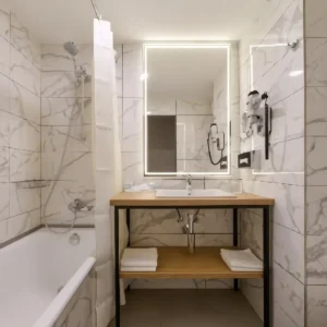 Suite Room With 2 Twin Beds