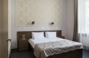 Suite Room With Courtyard View