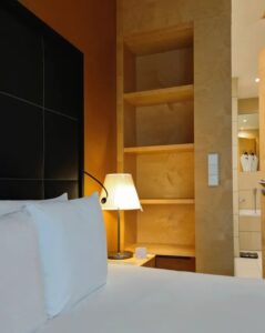 Suite With Access To The Club Lounge