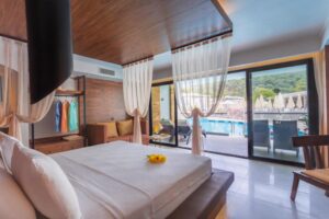 Suite with Private Pool