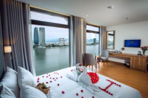Suite with River View