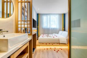 Sunshine Tatami Queen Room