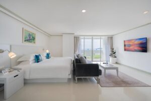 Super Deluxe Sea View