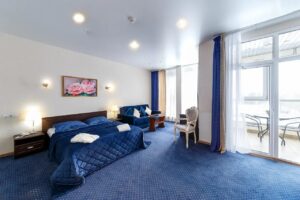 Superior Comfort Room