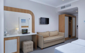 Superior with balcony