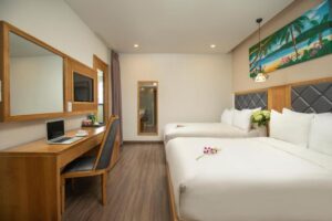 Superior Family Room