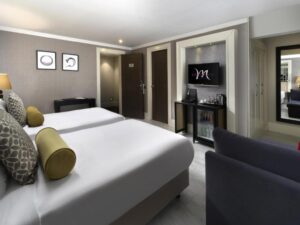 Superior Family Room