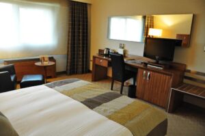 Superior King Room with View