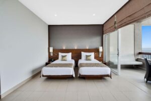 Superior Lagoon View