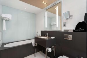 Superior Room - City View